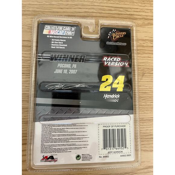 Jeff Gordon #24 Winners Circle NASCAR diecast cars - Lot of 2 cars 1:64 Scale - Picture 12 of 16